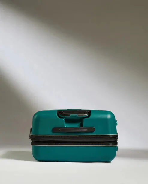 Antler - Lincoln Medium 68cm Hardside 4 Wheel Suitcase