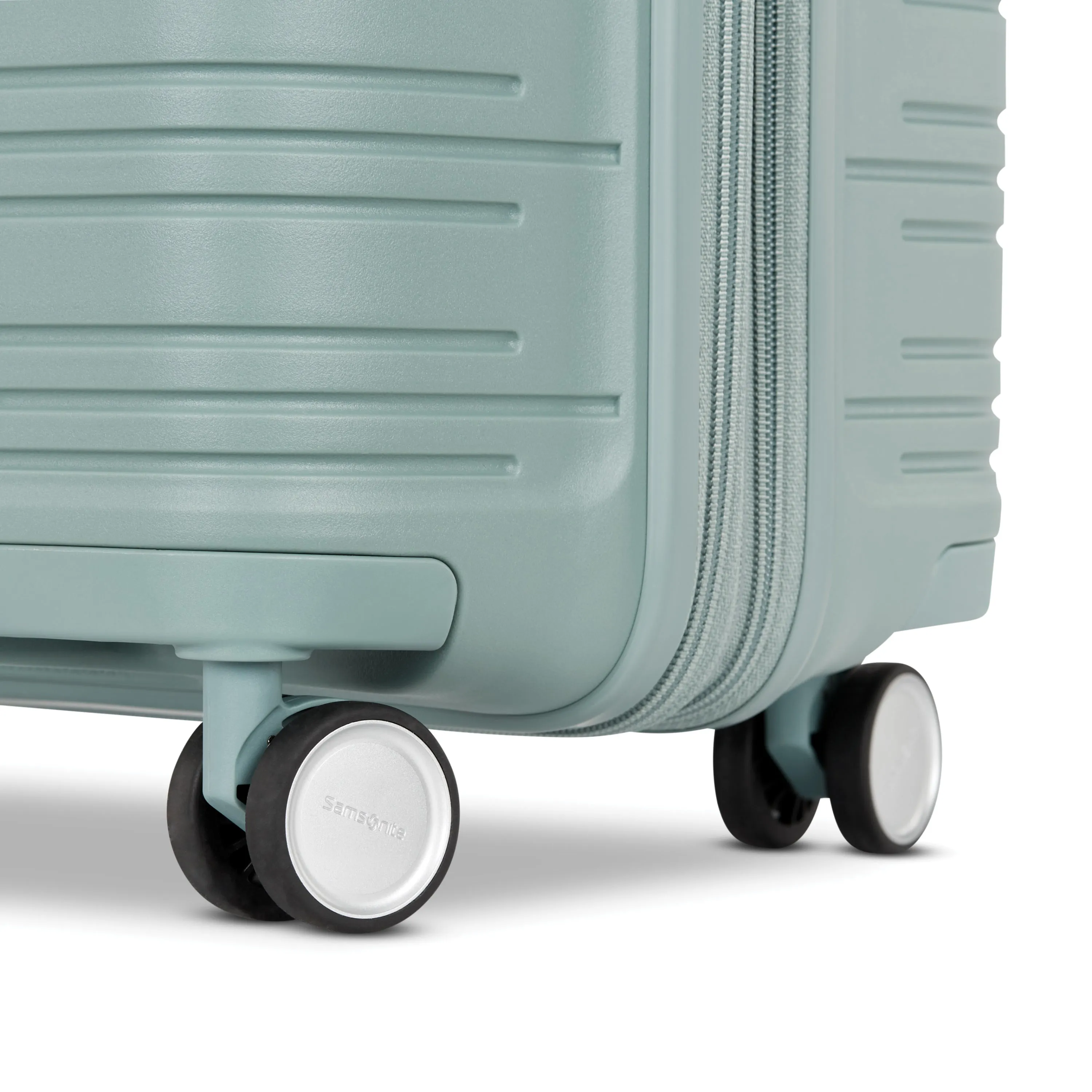 Samsonite Elevation Plus Medium Expandable Glider Luggage