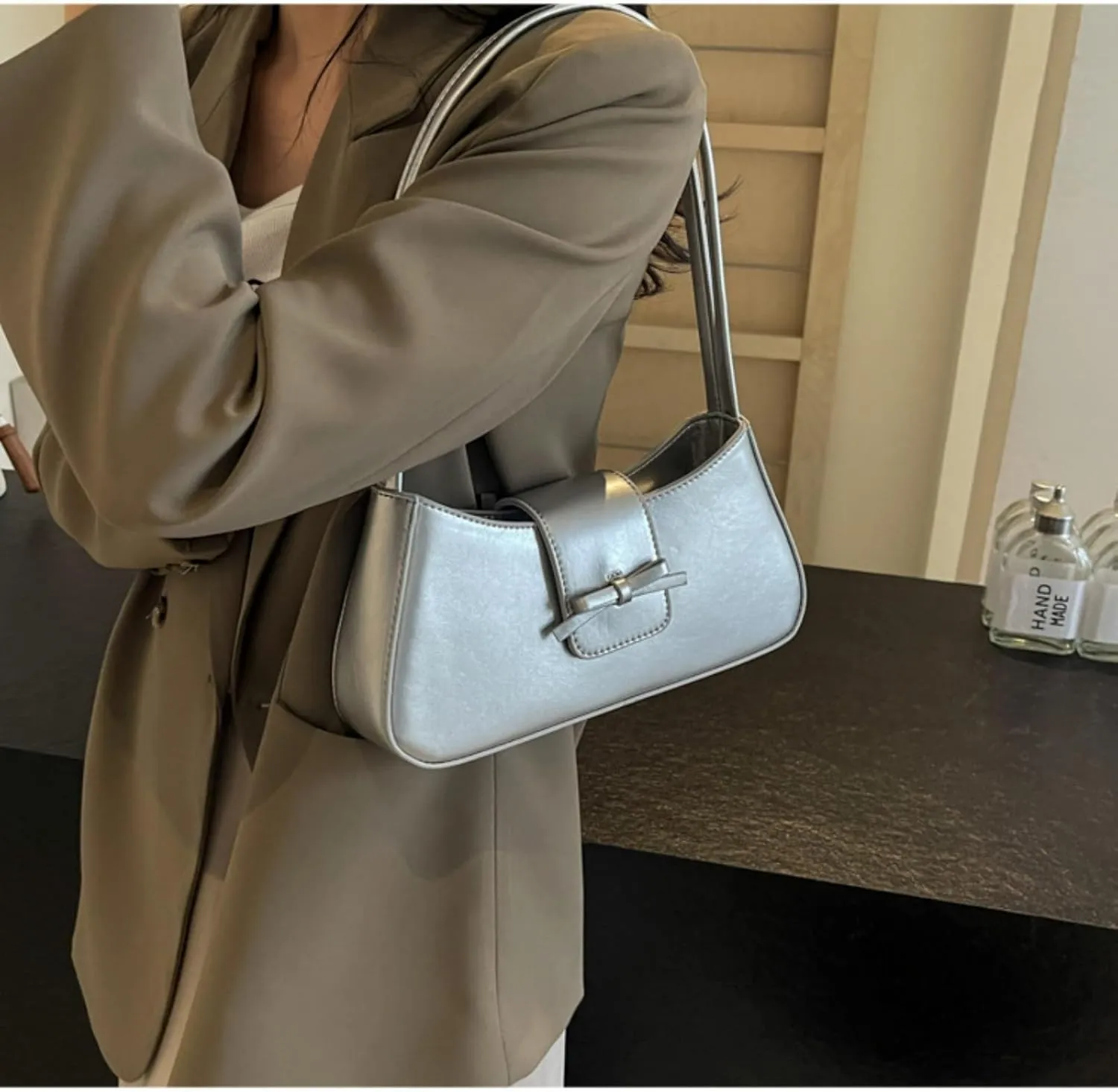 Trendy Y2K Bow Purse Women Cute Underarm Handbag 2025 Summer Vegan Patent Leather Shoulder Bag Small Red Hobo Clutch Bag